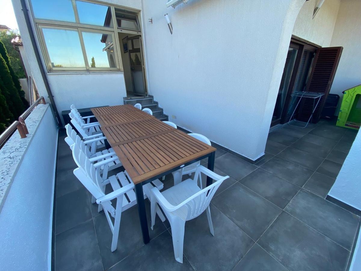Cukon Holiday Home Premantura Kültér fotó